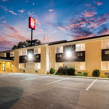 Red Roof Inn Dry Ridge Bagian luar foto