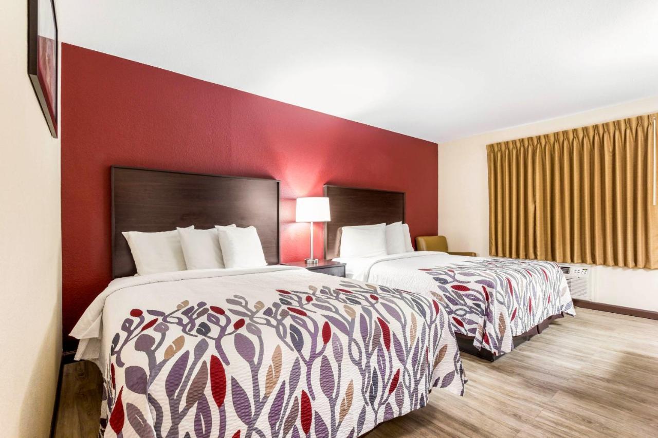 Red Roof Inn Dry Ridge Bagian luar foto