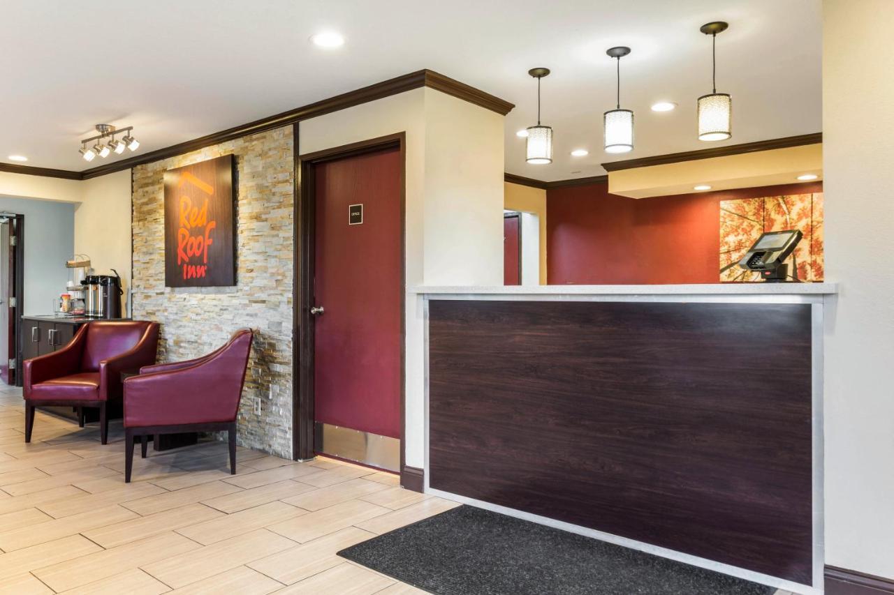 Red Roof Inn Dry Ridge Bagian luar foto
